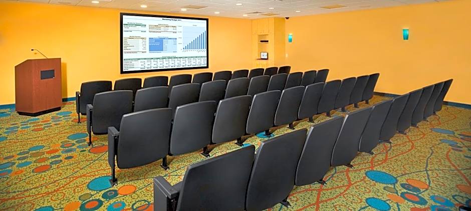 Holiday Inn & Suites Virginia Beach - North Beach By IHG
