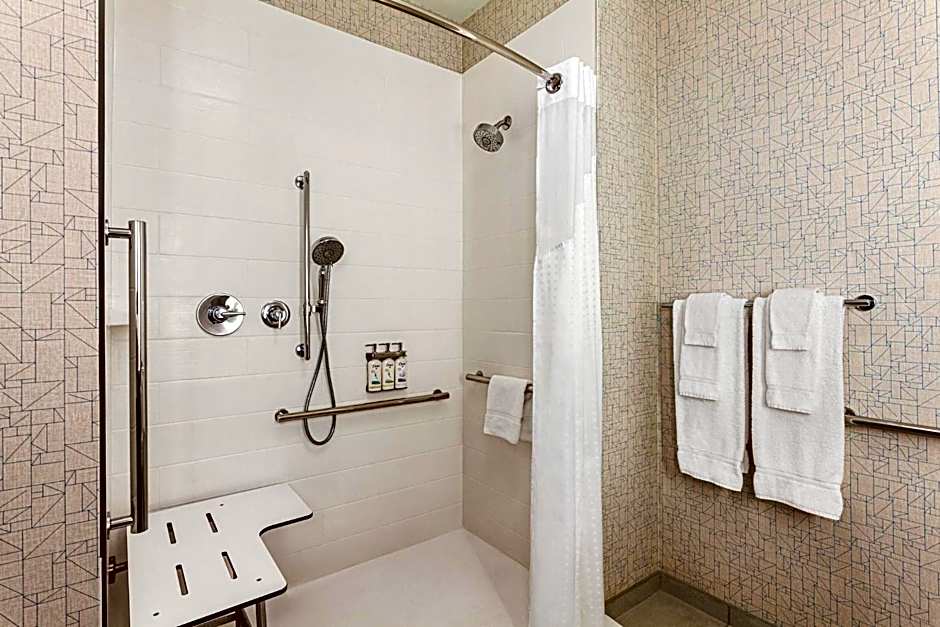 Holiday Inn Express And Suites Austin North Pflugerville By IHG