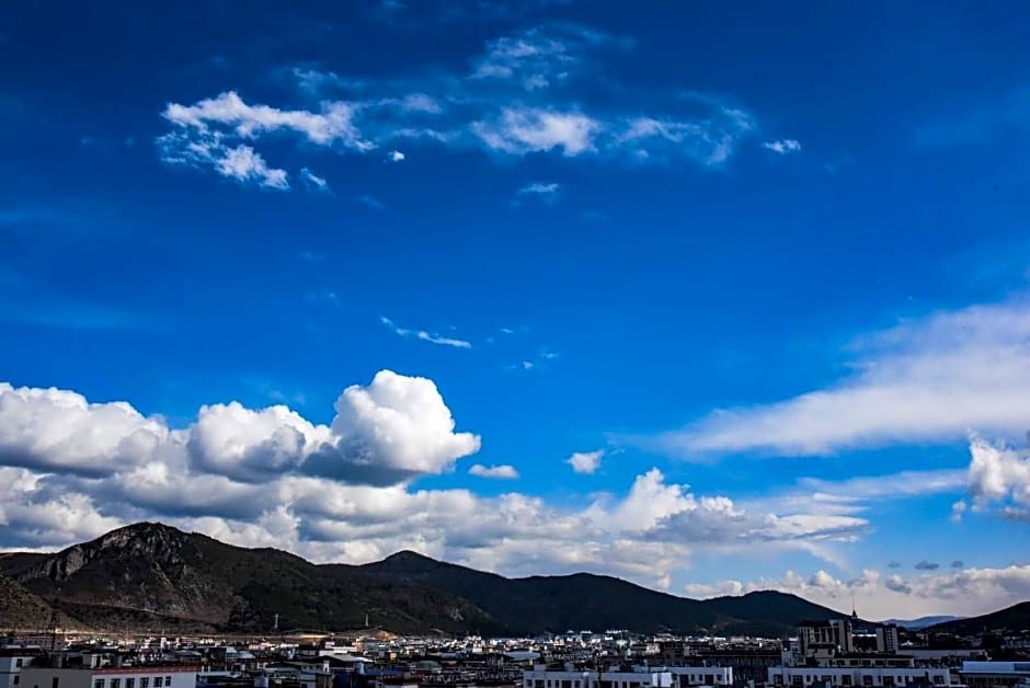 Hilton Garden Inn Shangri-La