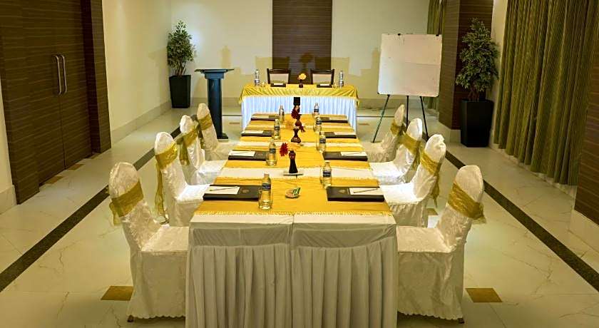 Poppys Hotel Madurai