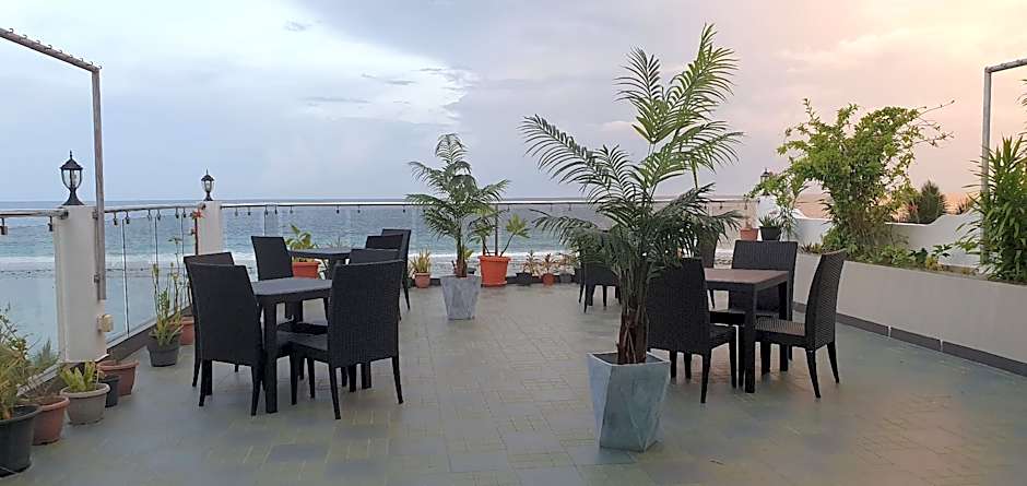 Huvan Beach Hotel at Hulhumale'