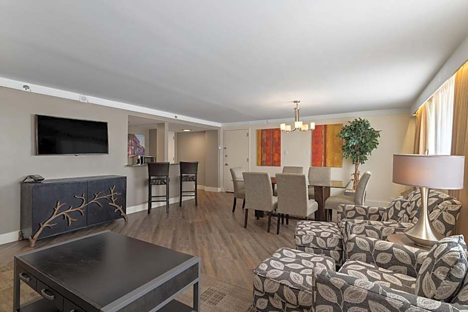 Crowne Plaza Executive Center Baton Rouge By IHG