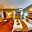 Amper Bo Guest House