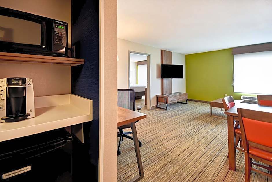 Holiday Inn Express Middletown/Newport By IHG