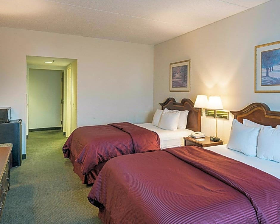 Clarion Hotel & Conference Center Shepherdstown