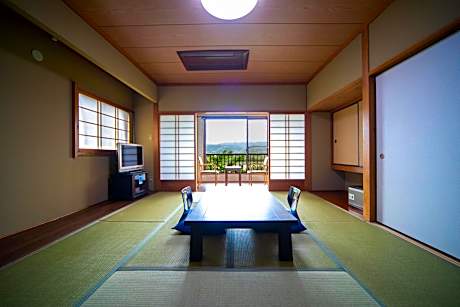 Japanese-Style Room