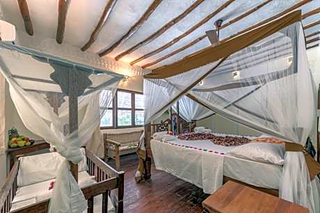 Deluxe Family Room with Ocean View