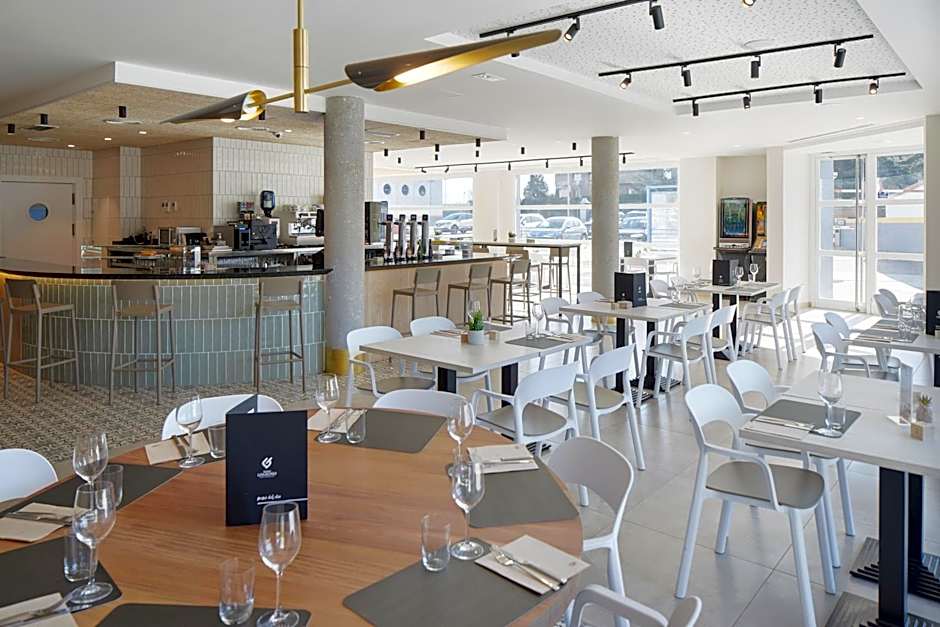 Hotel Logroño Avda de Madrid 25