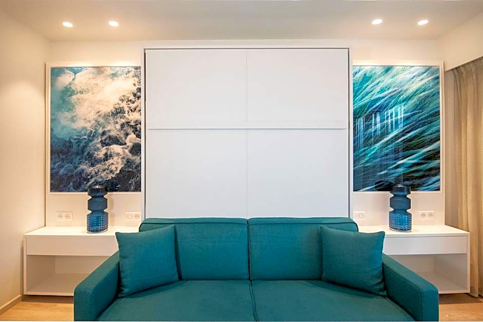 Résidence Hôtelière Chambord au coeur de Menton - entièrement rénovée