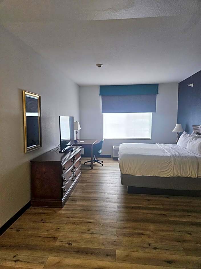 Photo 1 of 15 of Studio 1 King Bed Suite