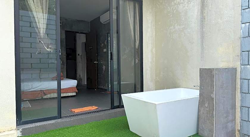 LE LODGE MANSION by Le Lodge