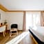 Maribel Hotel