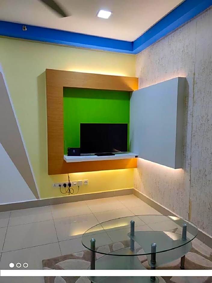 Shaftsbury Residence Cyberjaya with free parking & Netflix