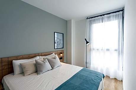 Apartment with Shower