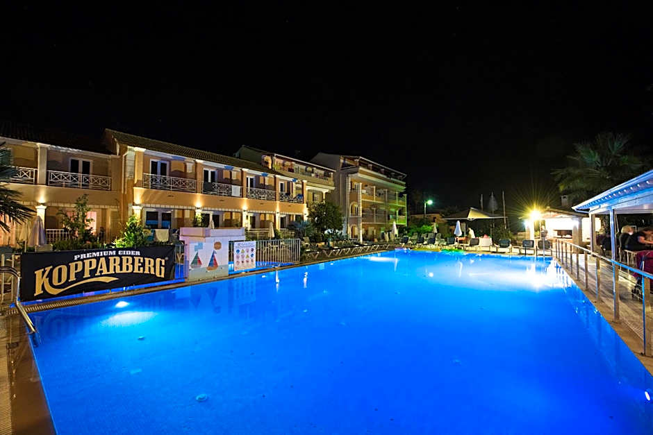 Kavos Plaza Hotel