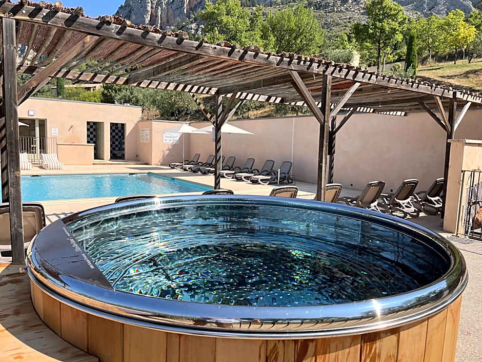 Hotel Les Restanques De Moustiers