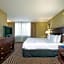 Clarion Collection Arlington Court Suites Hotel