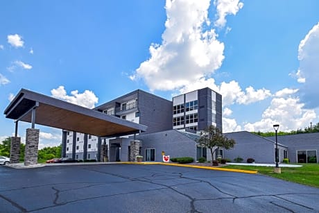 Best Western Resort Hotel & Conference Center Portage