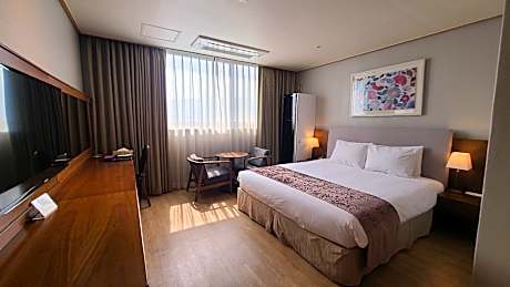 Romantic Double Room