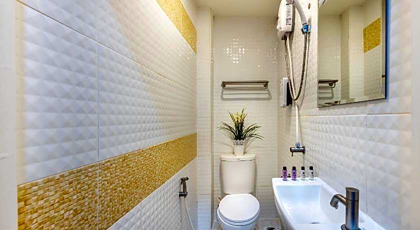 De Lavender Bangkok Hotel