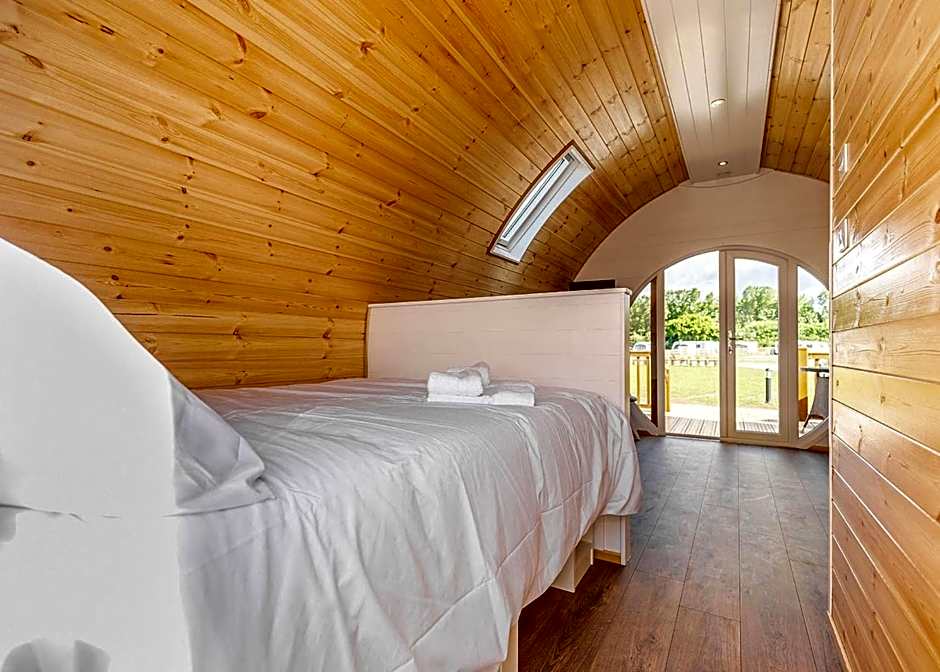 High Farm Holiday Park