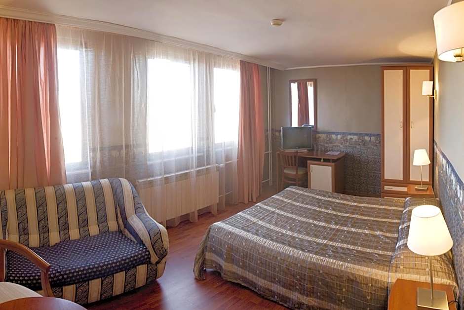 Aneli Hotel
