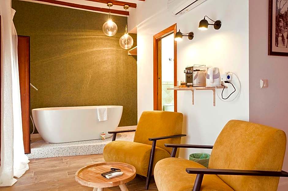 Cases Noves - Boutique Accommodation - Adults Only