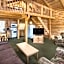 Rock Crest Lodge & Cabins