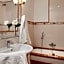 Executive Hotel