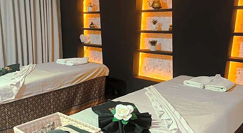 Vannasut Hotel and Spa