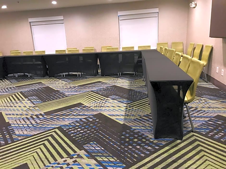 Holiday Inn Express & Suites Reidsville By IHG
