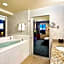 Juniper Hotel Cupertino, Curio Collection By Hilton