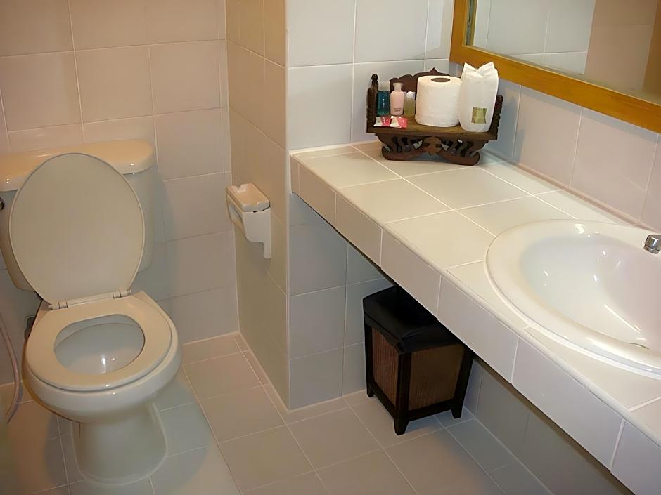 King Royal Garden Inn Hotel