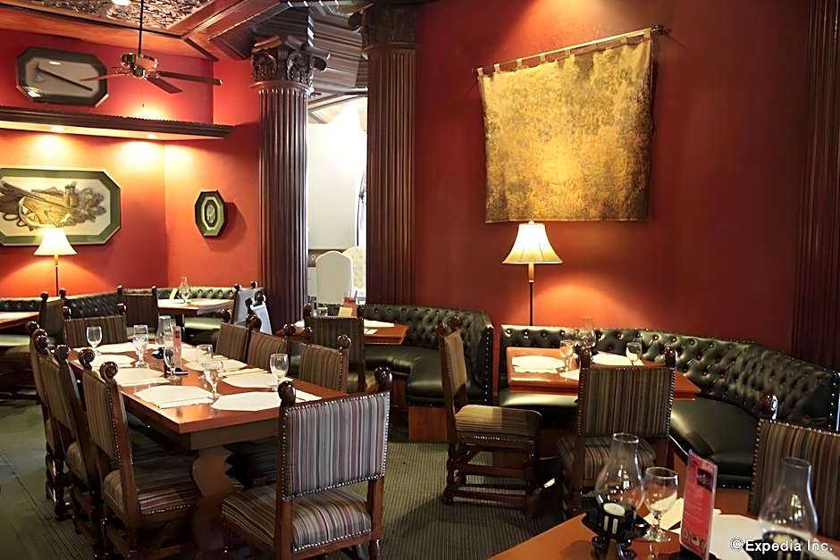 The New Camelot Hotel