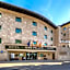 Nixe Palace