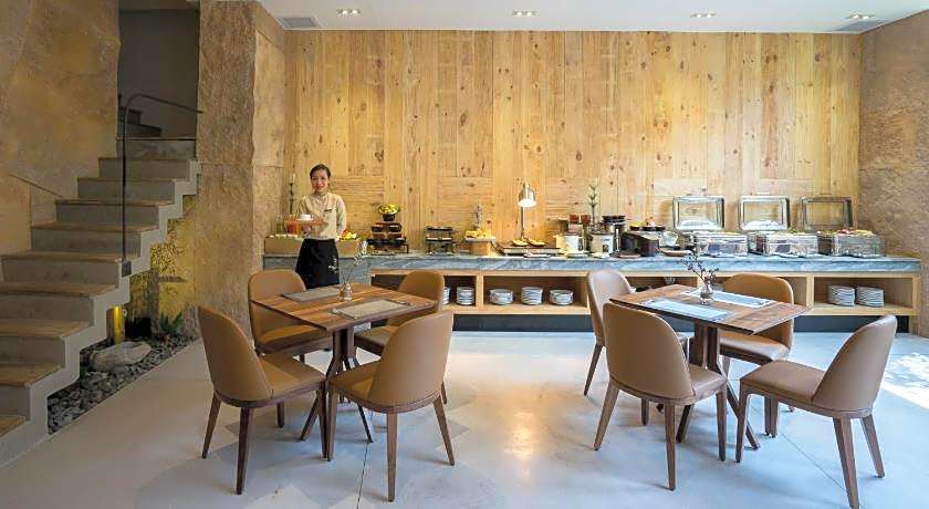 Silverland Yen Hotel