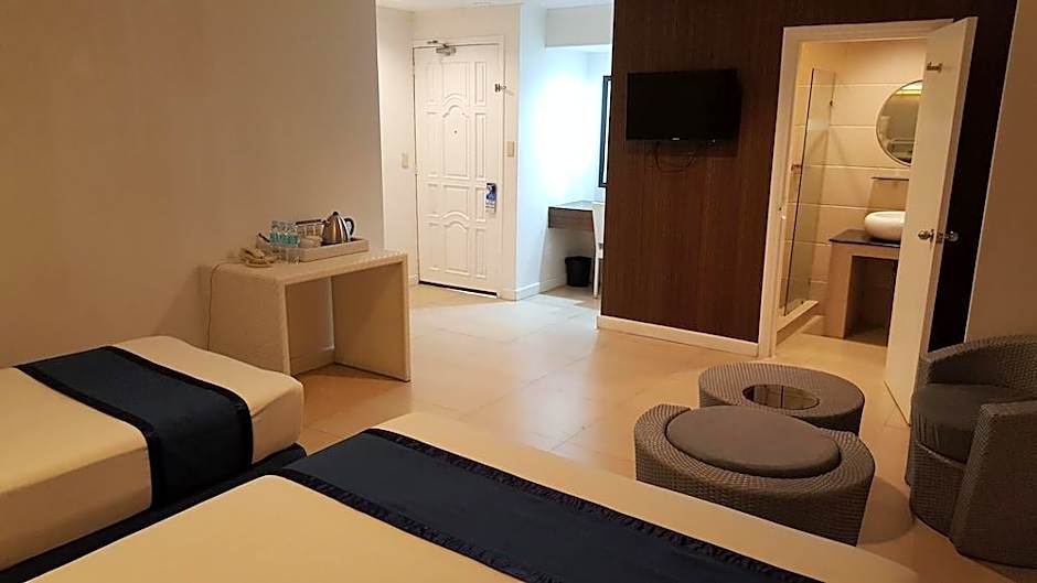Hotel Bahia Subic Bay