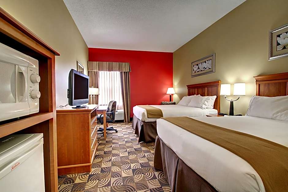 Holiday Inn Express Hurricane Mills Waverly By IHG