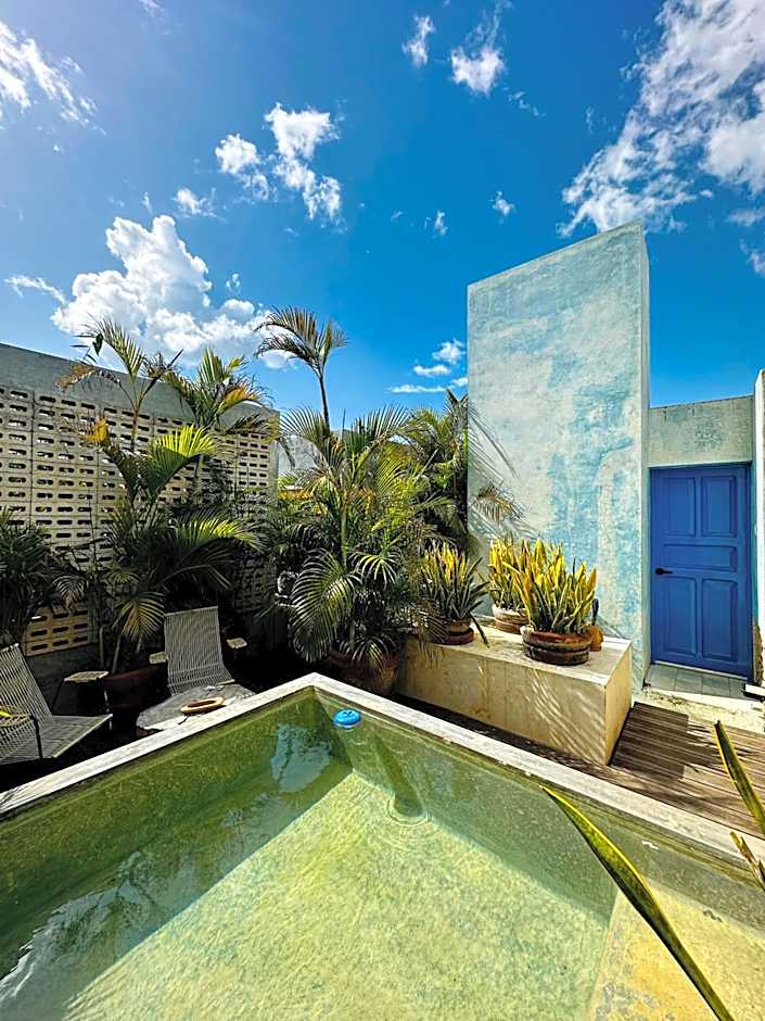 CASA CHAKÁ BOUTIQUE