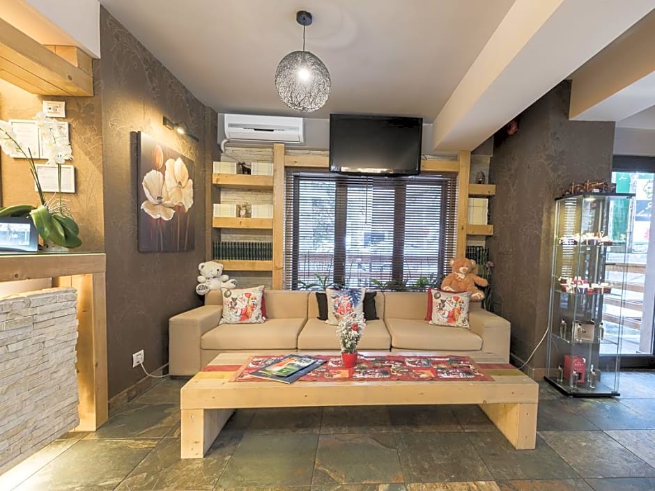 Ioana Hotels
