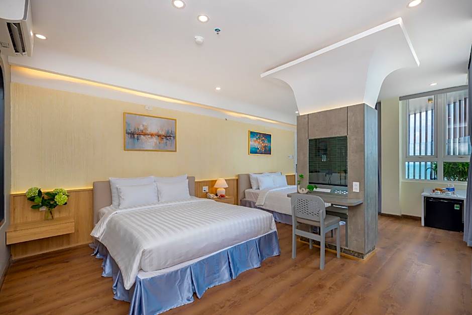 One Season Boutique Hotel Vung Tau - Beachfront