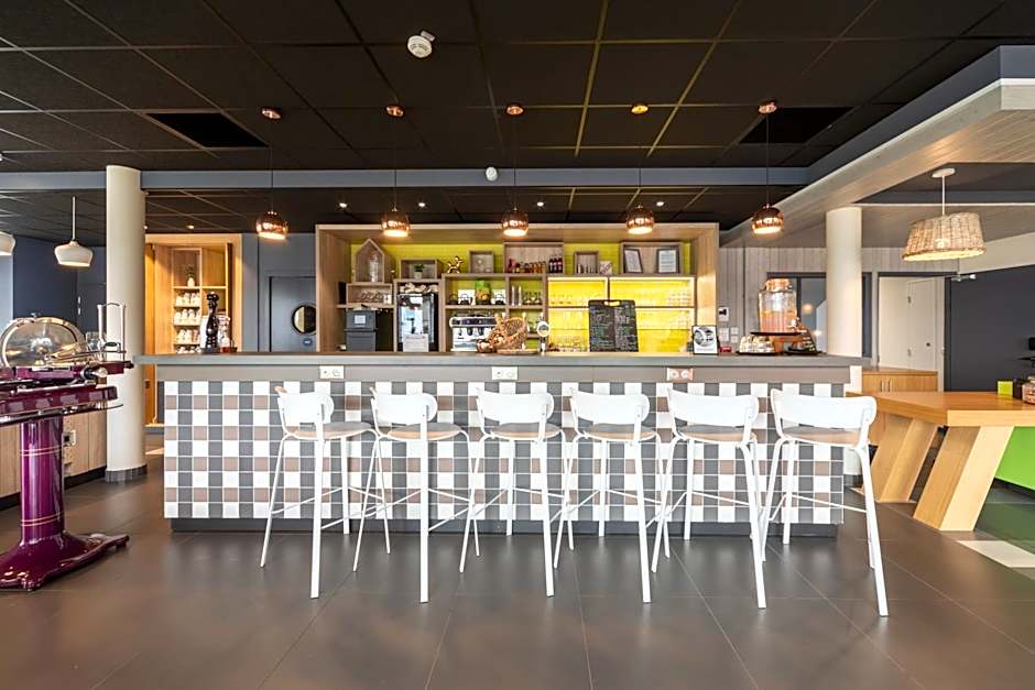 Campanile Findrol - Savoie Leman