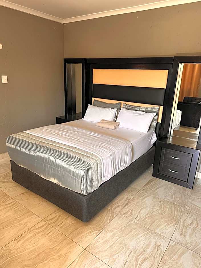 Platinum Guest lodge Germiston