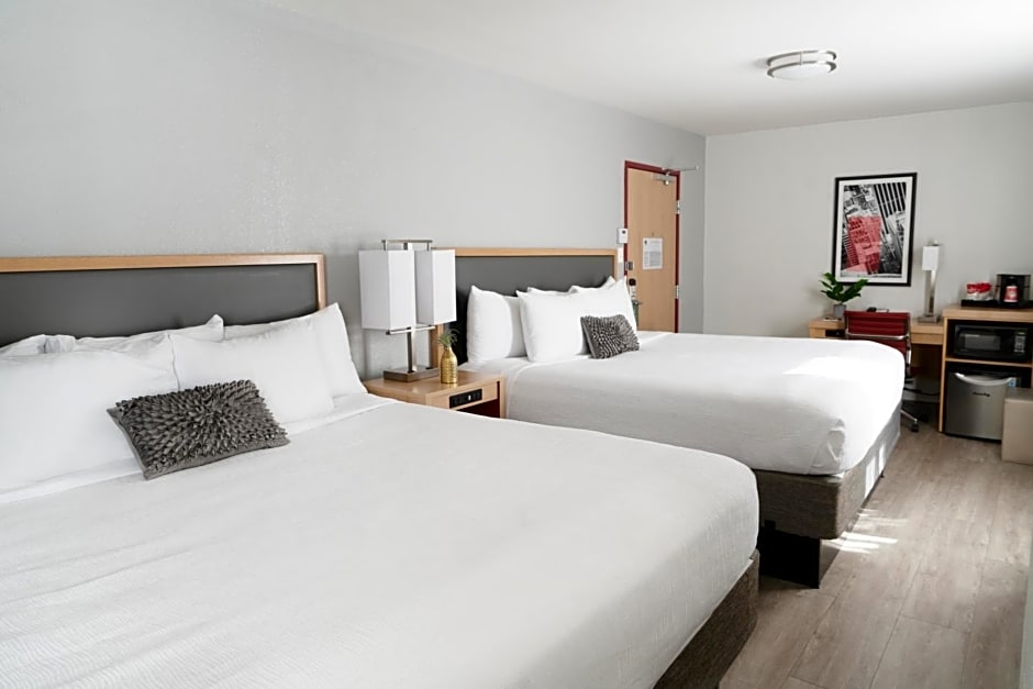 Hotel Saint Clair - Magnificent Mile