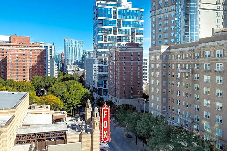 Courtyard by Marriott Atlanta Midtown