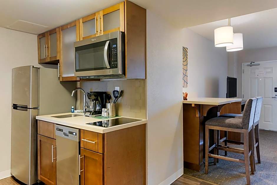 Staybridge Suites - Orlando Royale Parc Suites By IHG