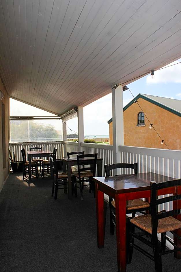 Caledonian Inn