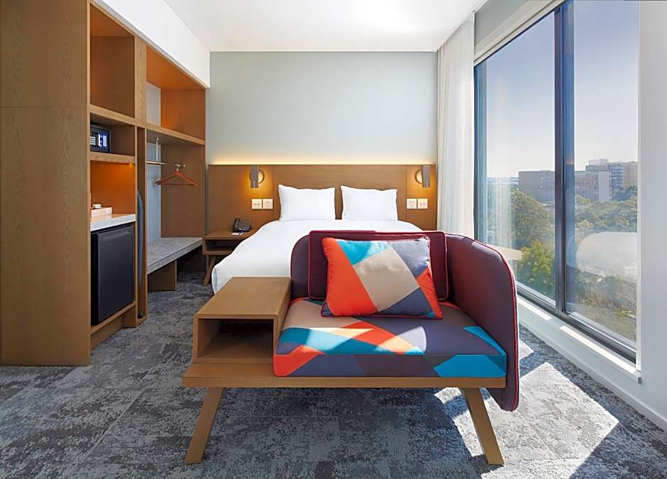 Holiday Inn Express Sydney Airport By IHG