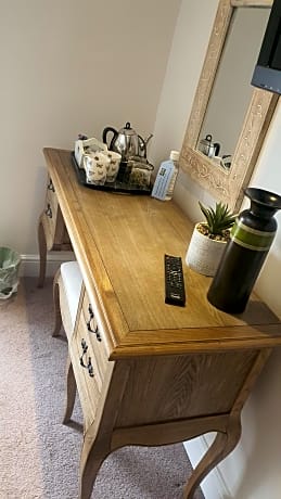 Deluxe Double Room with Bath