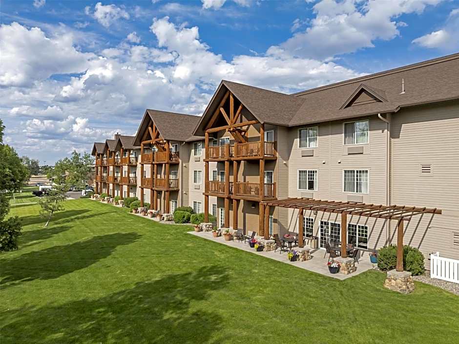 Best Western Plus Riverfront Hotel and Suites